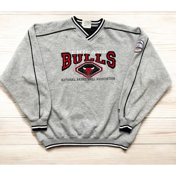 Vintage 1990s Chicago Bulls NBA Embroidered Pullover Sweater Sweatshirt Large - Picture 1 of 8